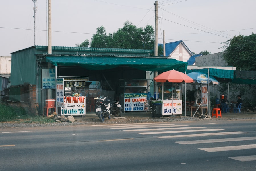 Czy warto sprzedawać lokal usługowy z najemcą? 3 Photo sell commercial property
